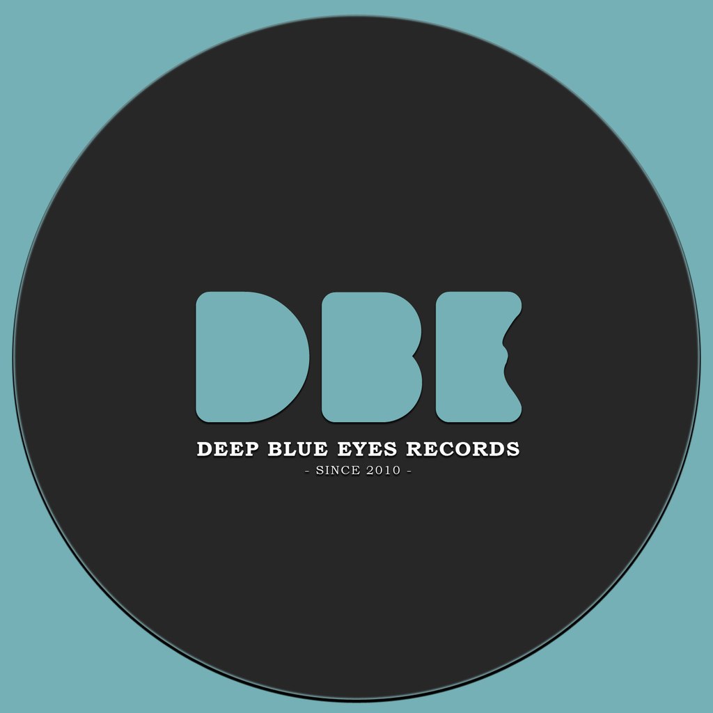 Deep Blue Eyes. Deepest Blue.