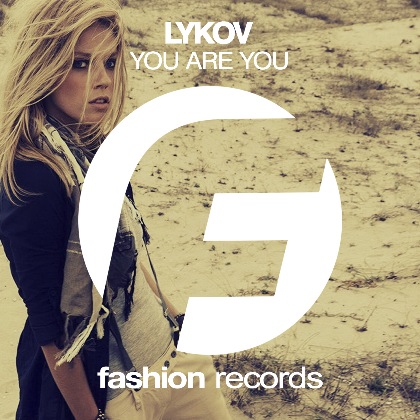 Модные песни на телефон. Треки 2016. Fashion музыка. Fashion Music records. Lykov Living 4 you (Original Mix).